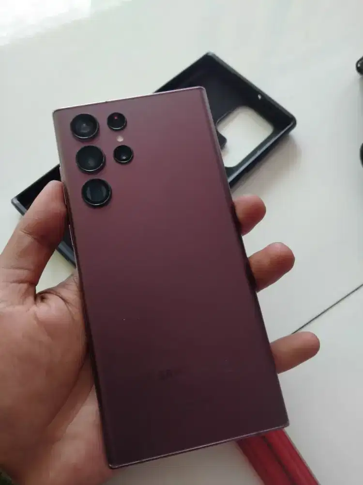 Samsung S22 Ultra 12/256 Resmi Sein