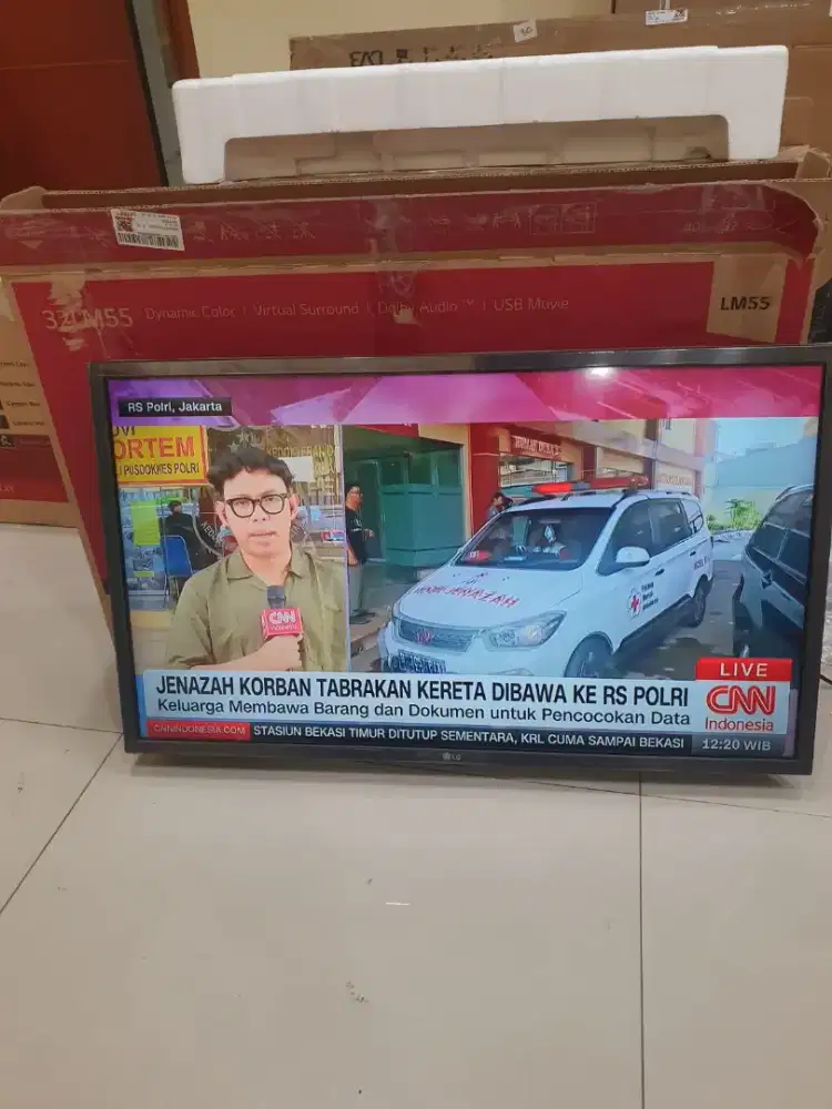 Jual tv led 32in merk LG
