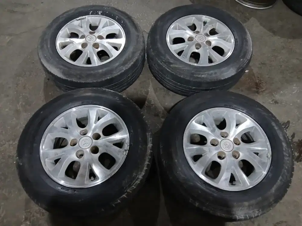 Velg OEM Inova R15