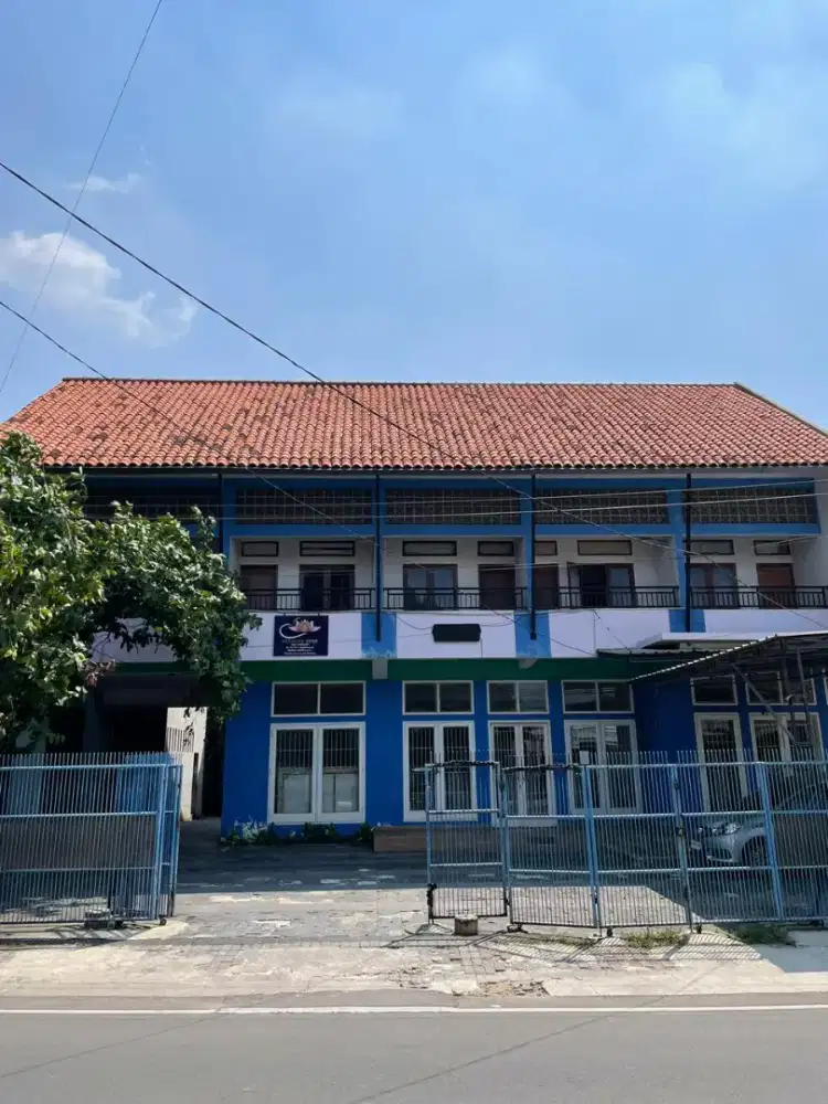 Jual kosan 45 pintu income yang sangat menjanjikan di tengah kota sera