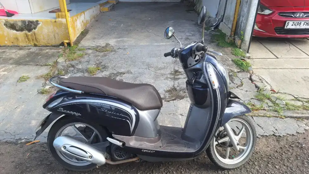 Honda Scoopy 2015