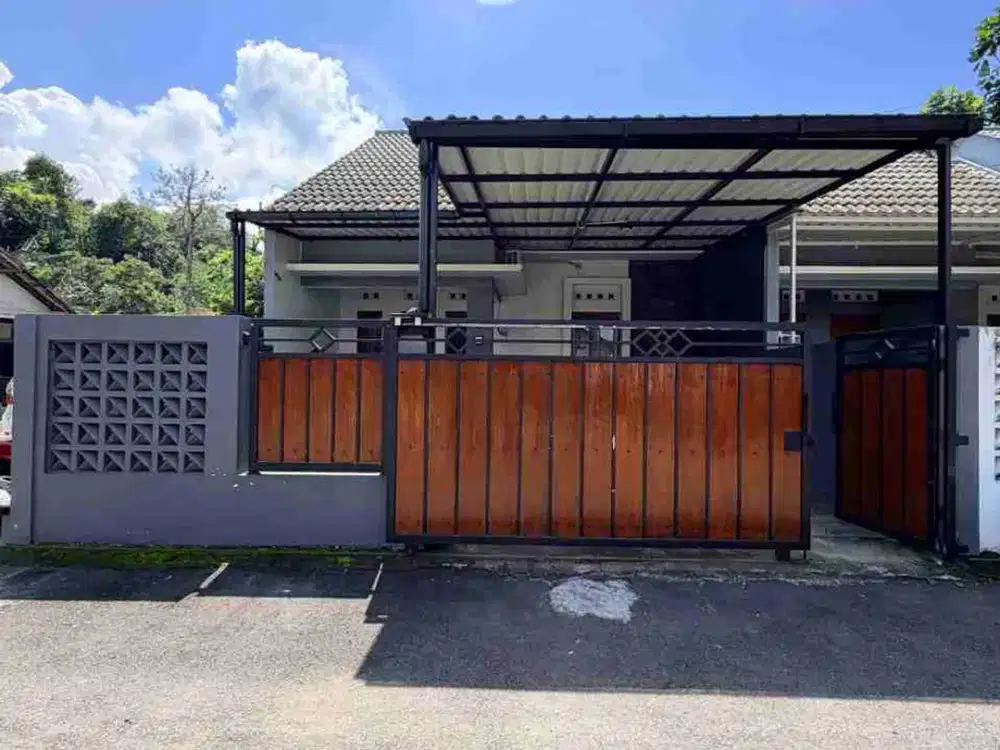 RUMAH CANTIK MINIMALIS TERAWAT HARGA SUPER EKONOMIS DI JALAN PALAGAN KM. 11 NGAGLIK