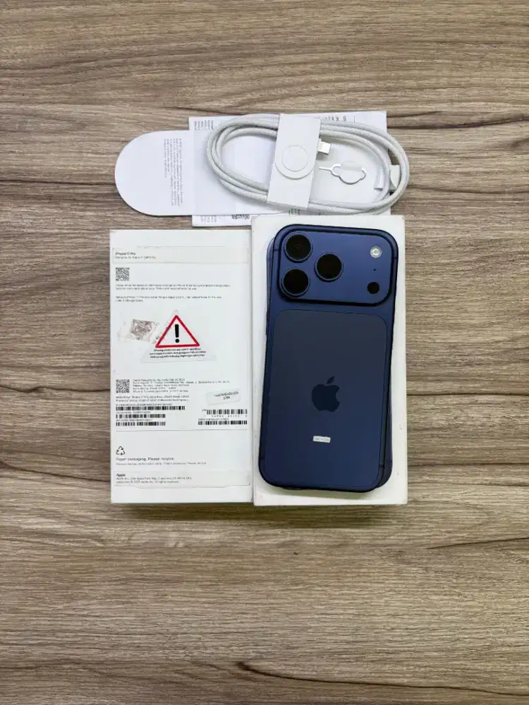 iPhone 17 Pro 256GB iBox