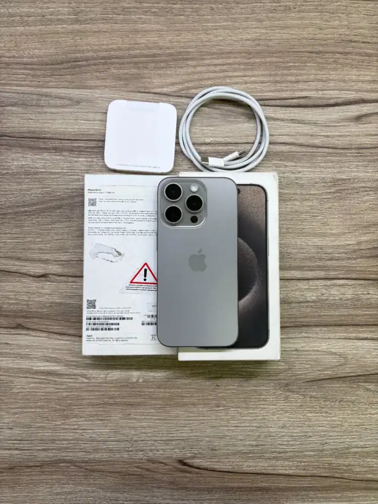 iPhone 15 Pro 128GB iBox