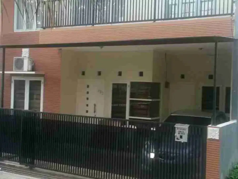 Jual Rumah Turun Harga di Cinere Komplek Bank Bumi Daya jl bukit Cinere luas 108 m2