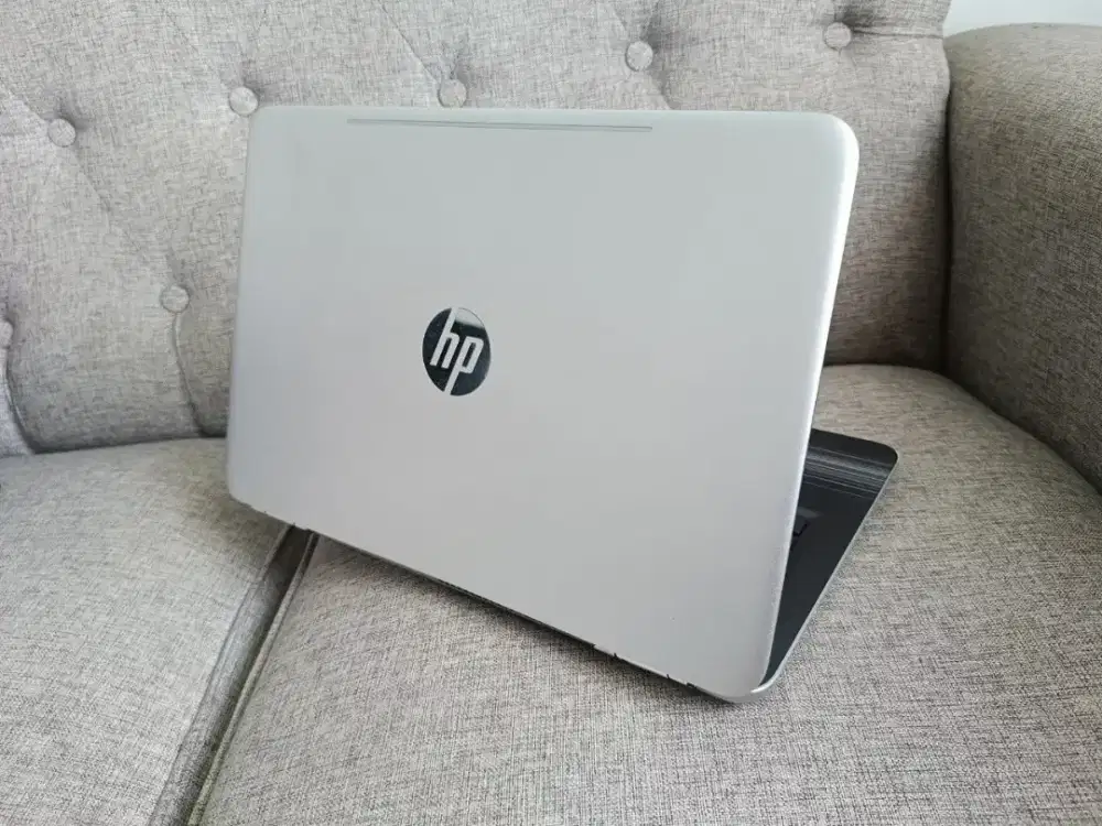 Laptop HP Touchscreen Core i5 RAM 16GB VGA NVIDIA