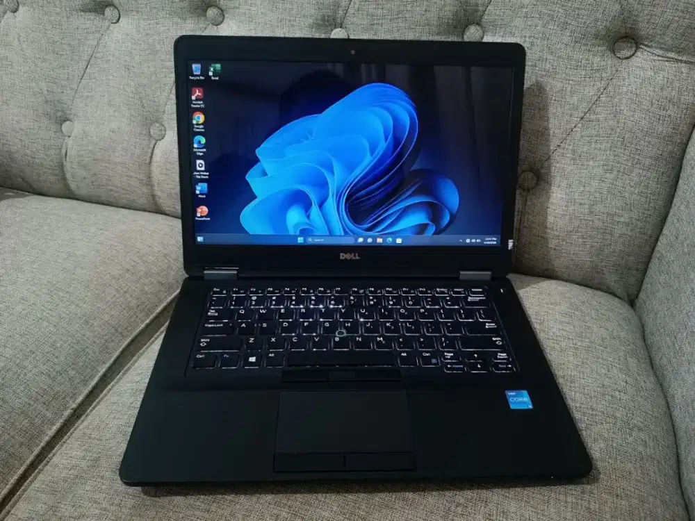 Laptop Dell Core i5 RAM 8GB SSD 256GB