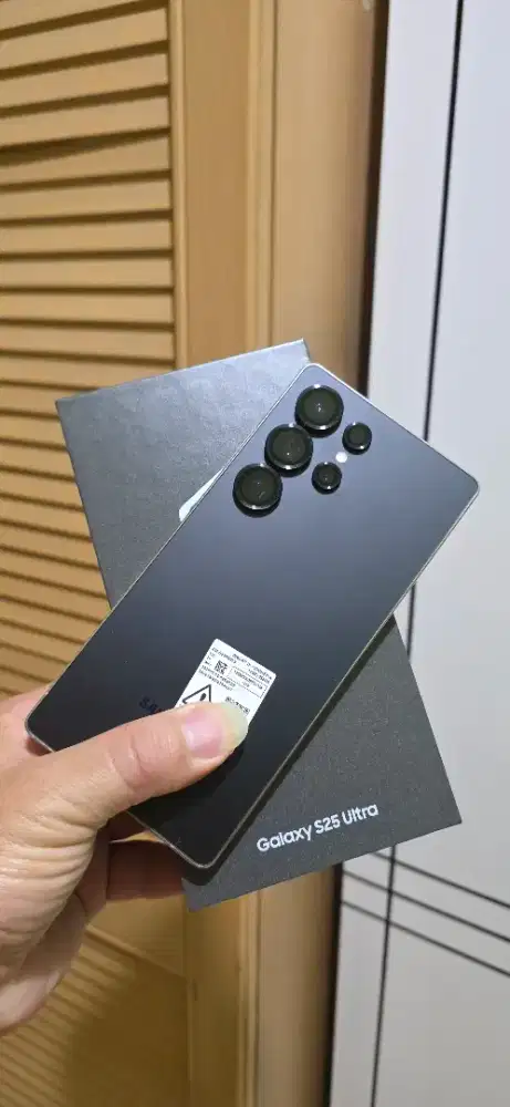 Samsung S25 Ultra 12/256