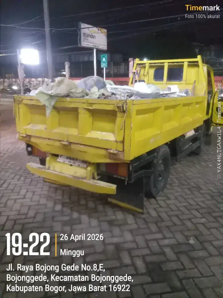 Jasa buang puing dan angkut sampah