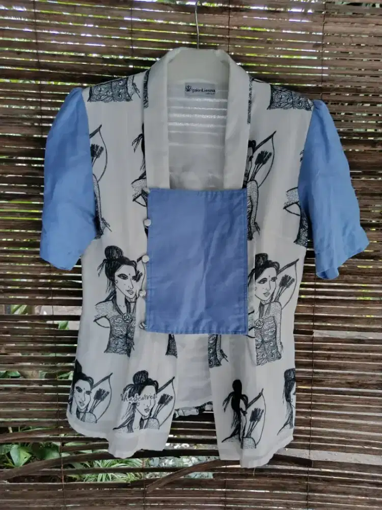Kebaya Kutu Baru Ilustrasi Srikandi