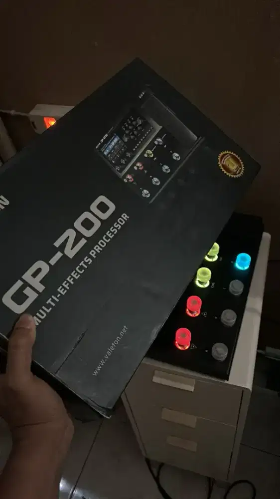 Valeton gp 200 kondisi mantap