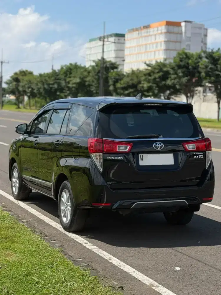 Toyota Kijang Innova  V Disel at 2018
