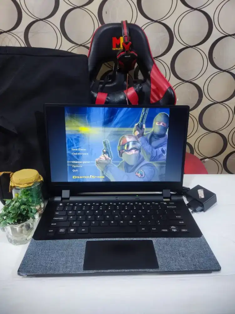 Avita Essential NE14A2 V19 Superslim [SSD]