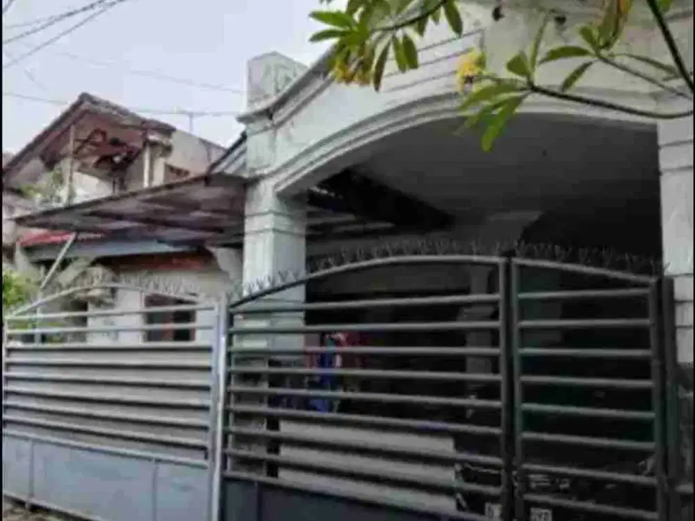 Rumah Besar Nyaman dalam komplek ptb duren sawit