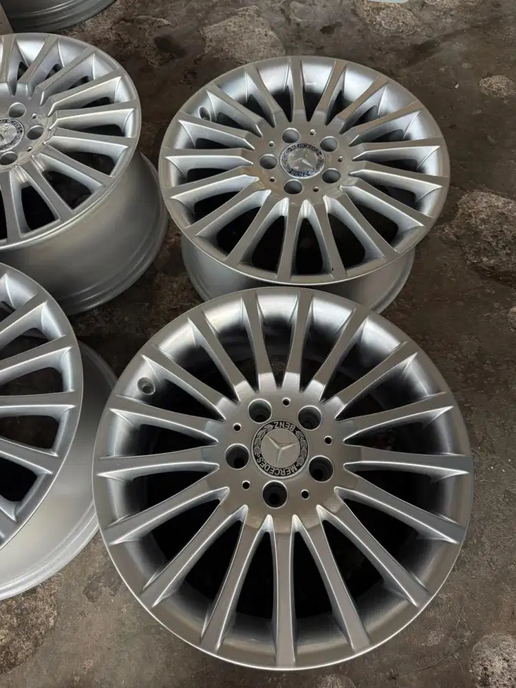 Velg Mercedes Benz C200 R.17 ori