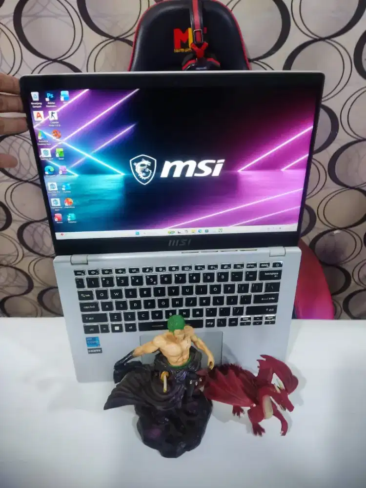 MSI Modern 14 C11M
 [RAM 8GB/SSD]