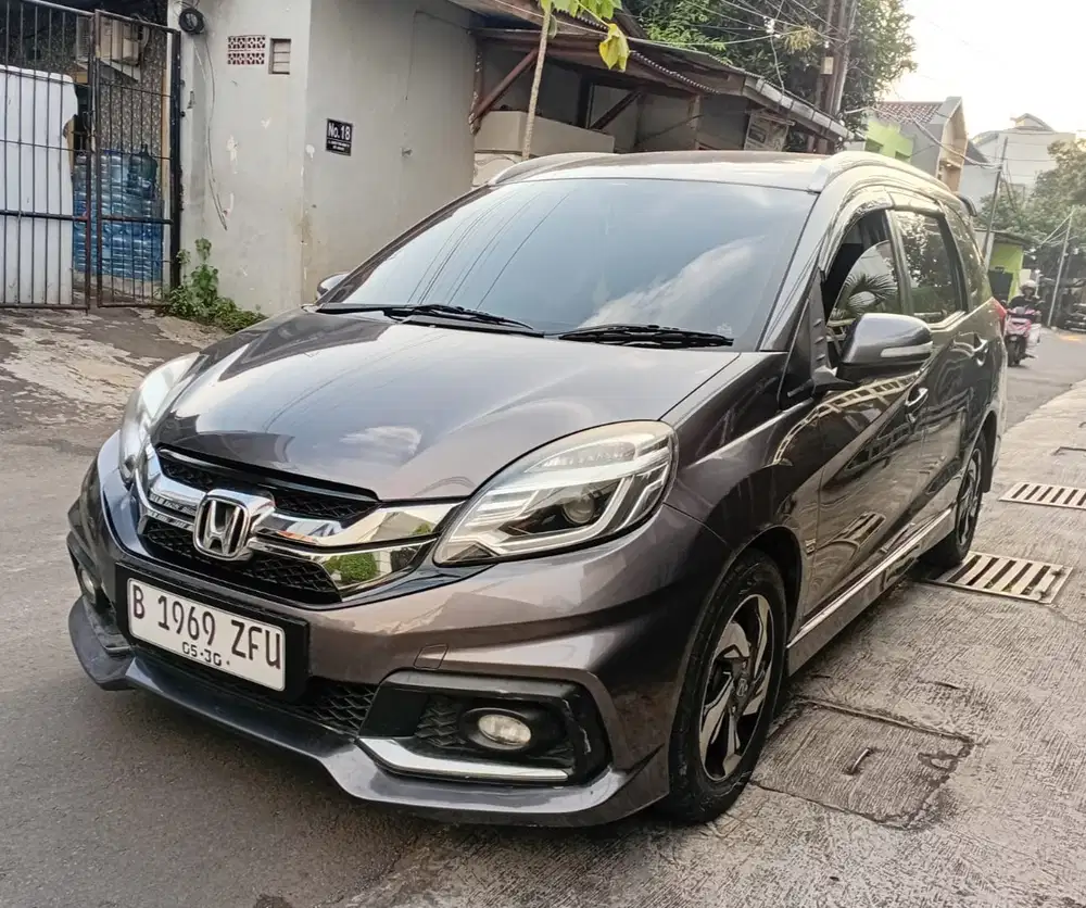 [Cash] Honda Mobilio RS AT 2015 matic