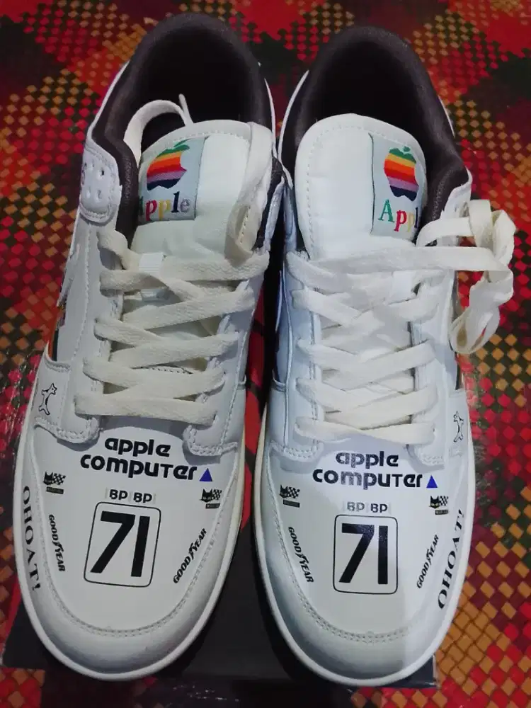 Nike SB Dunk Low Apple Core Tech Langka