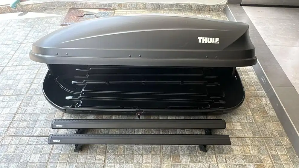 Thule Roofbox Pacific 200 Anthracite