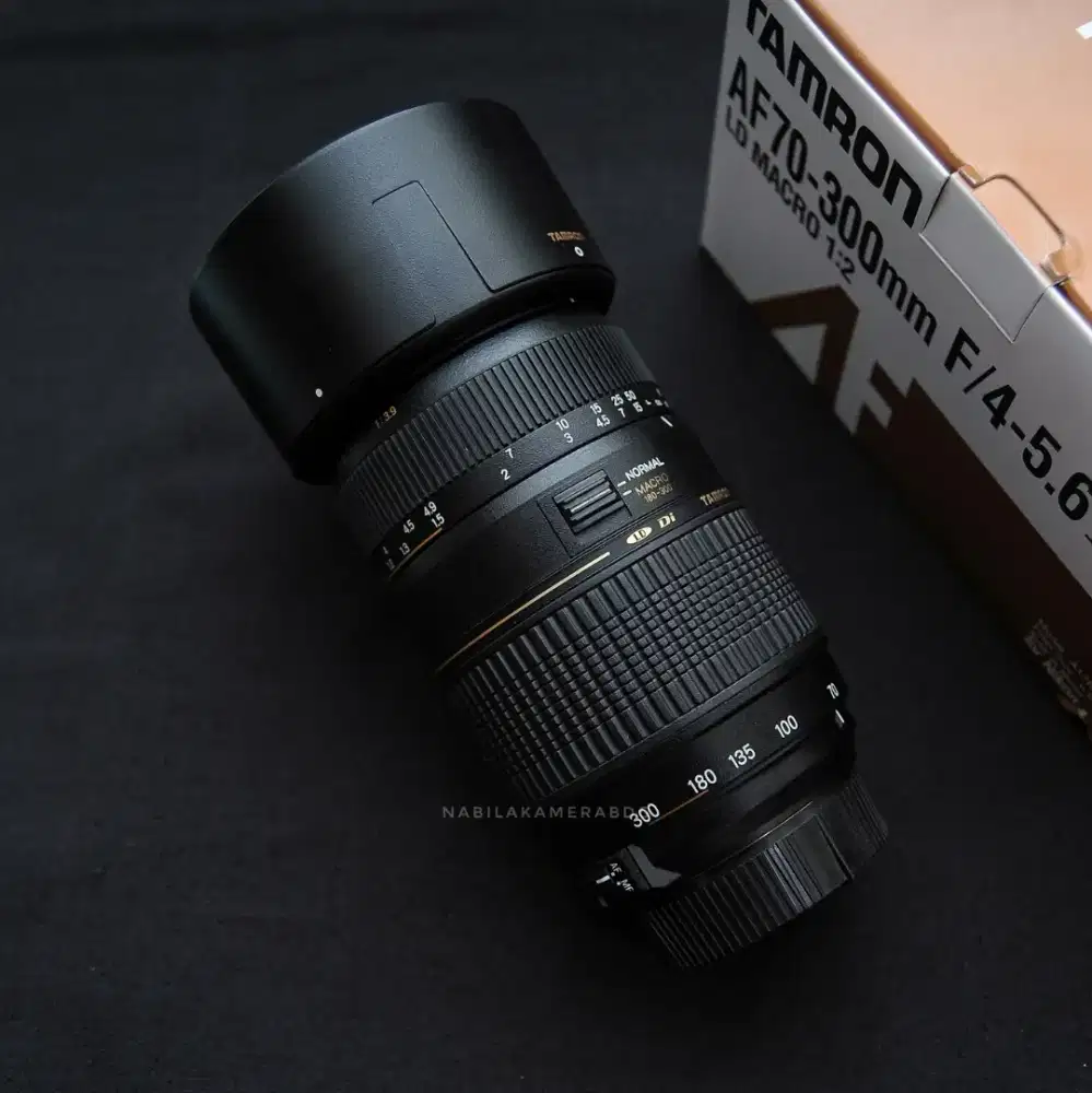 LENSA TAMRON NIKON 70-300MM
