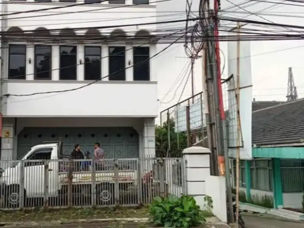 Ruko Strategis Siap Pakai di Mainroad Padalarang