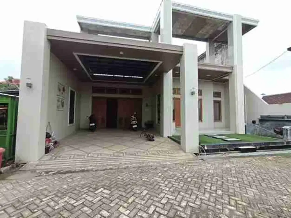 DI JUAL RUMAH

KEL. : GOLOKAN
KEC. : SIDAYU 
KAB  : GRESIK