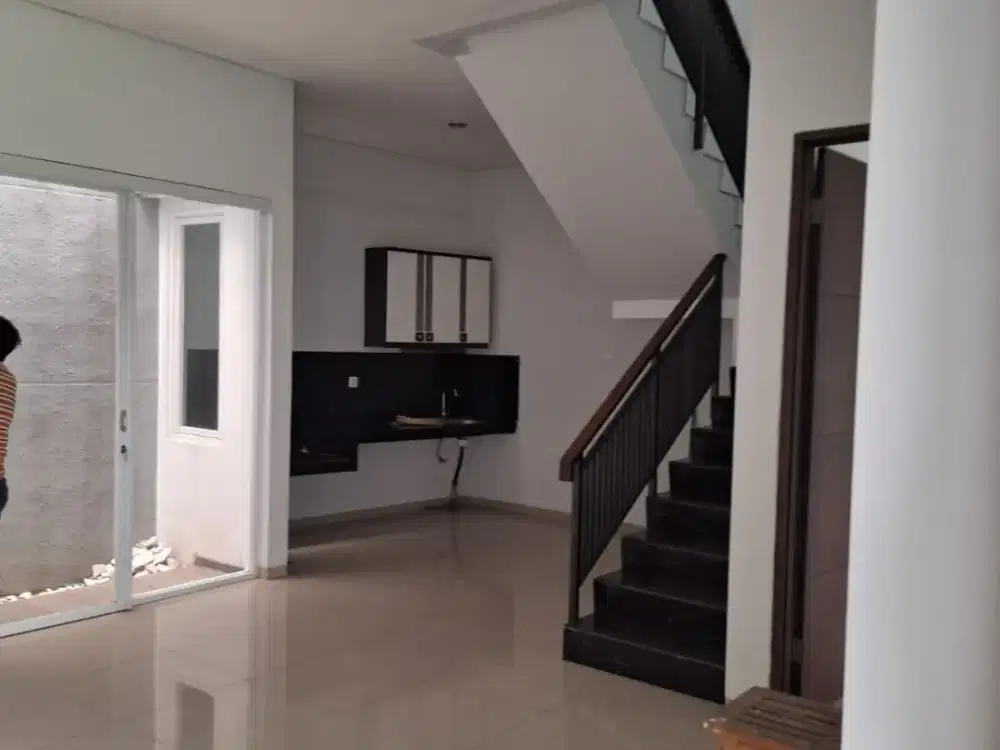 Rumah Baru 2 Lantai Dalam Cluster Area Setrasari Bandung