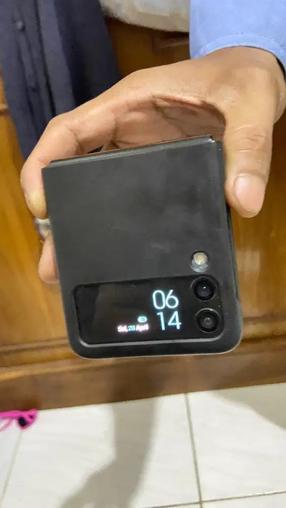 Samsung Flip 3 - Hitam