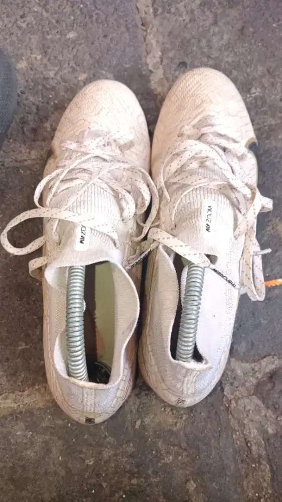 Sepatu nike mercurial