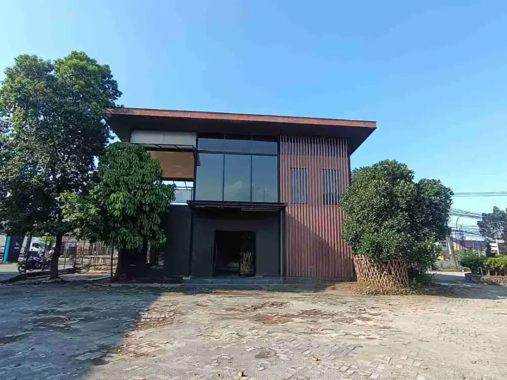 Di sewakan  ex resto,   di kayu ringin,   Bekasi selatan.