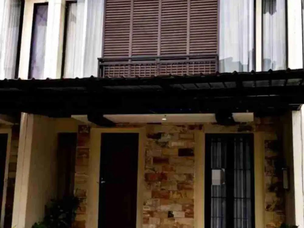 RUMAH MINIMALIS 2 LANTAI GRIYA REMPOA CIPUTAT TANGERANG SELATAN