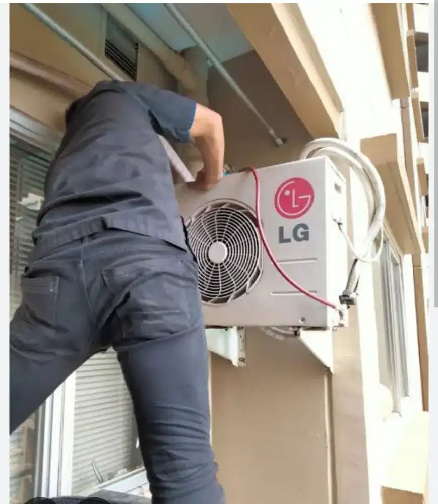 Service ac pasang ac perbaikan ac tambah freon service kulkas dll
