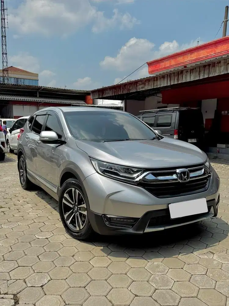 [Low KM] CRV 1.5 Turbo Prestige Silver AT 2019 Istimewa