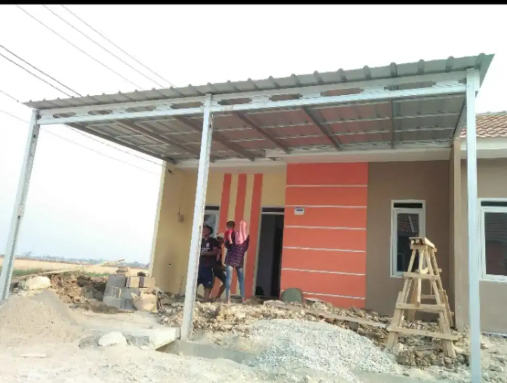 Pemasangan kanopi dan gudang baja ringan