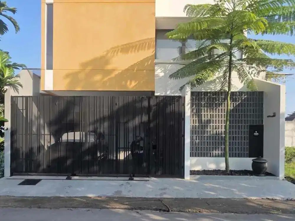 Rumah Mewah View Sawah Ala Villa Di Jalan Damai dekat Hyatt. UGM dan Monjali