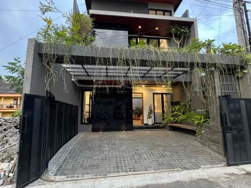 Rumah mewah Fully Furnished di Palagan KM 7 dekat Monjali, Al Azhar, UGM dan RS Sardjito