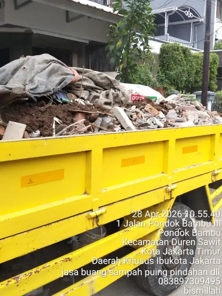 Jasa buang puing dan angkut sampah