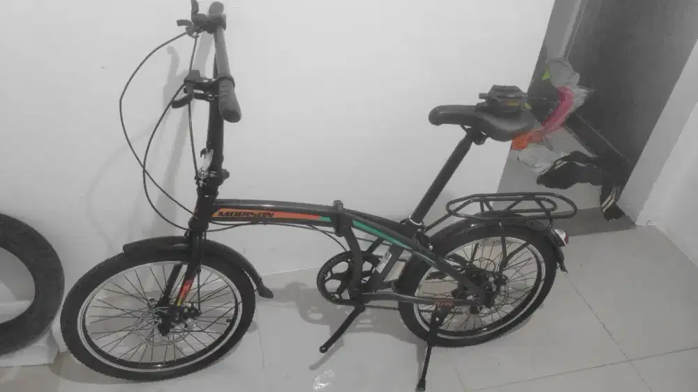 Sepeda lipat 20