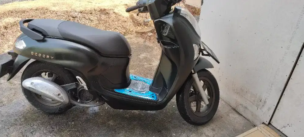 Scoopy prestige km 7 rbu an