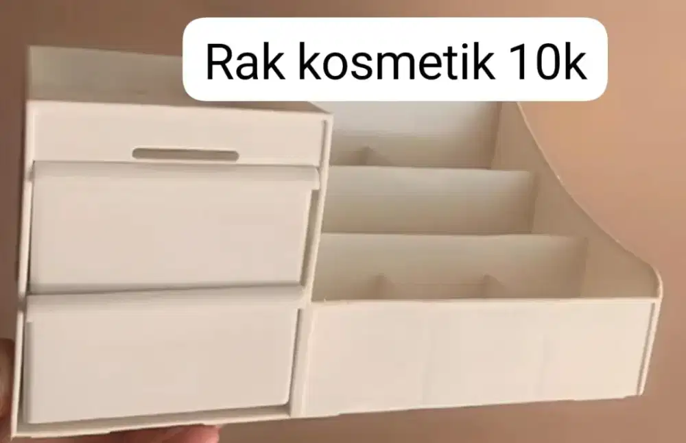 Rak kosmetik 10k