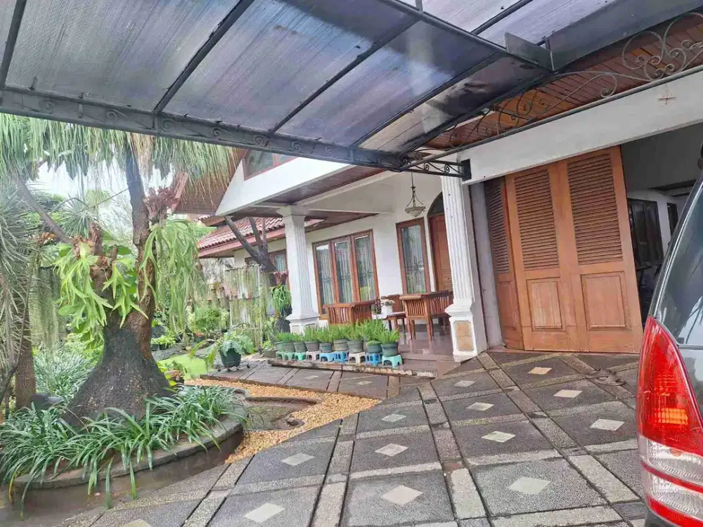 Di jual rumah rumah dengan ukuran  besar,  di jaka permai  Bekasi Barat
