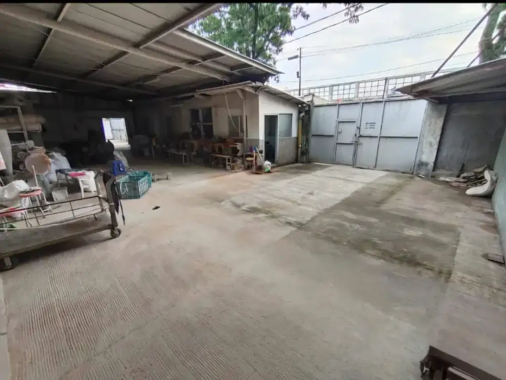 Dijual Gundang Nyaman Siap Pakai Lokasi Strategis di Sayap Pajajaran Bandung