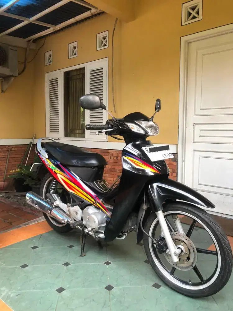 Honda Kharisma ANTIK