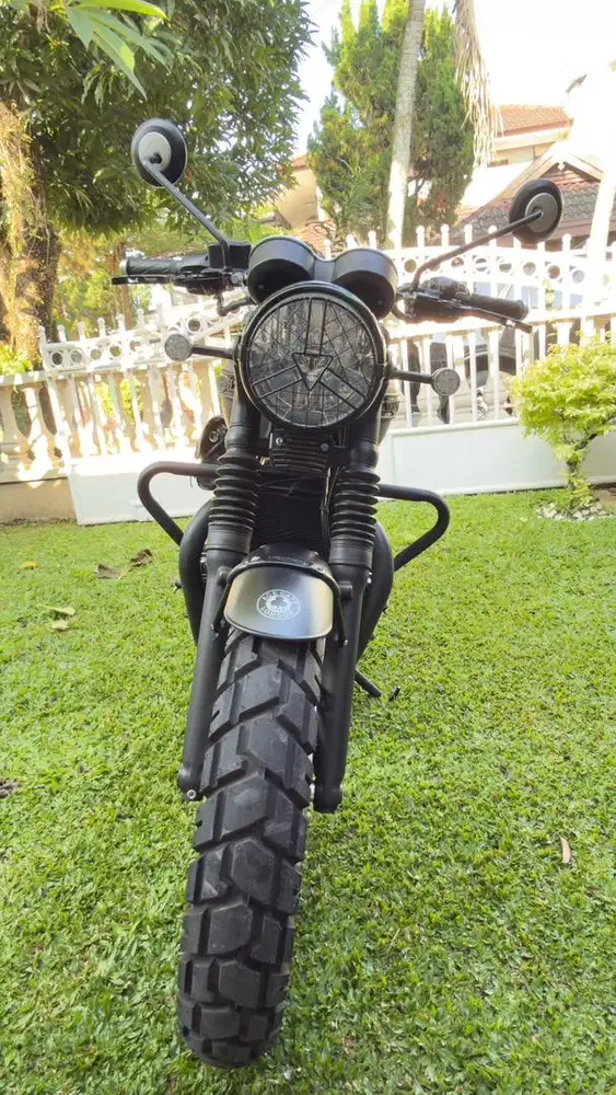 Triumph Bonneville T120 Ace Cafe edition 2020 Black doff