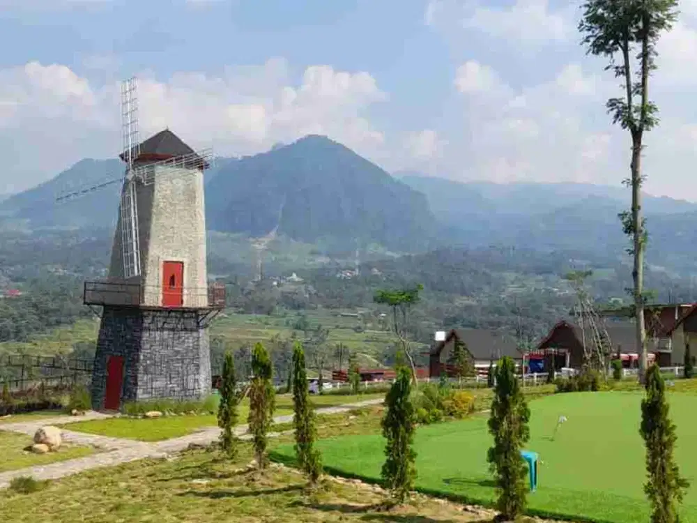 Tanah Kavling SHM di Puncak 2 Bogor bernuansa Eropa fasilitas eksklusif