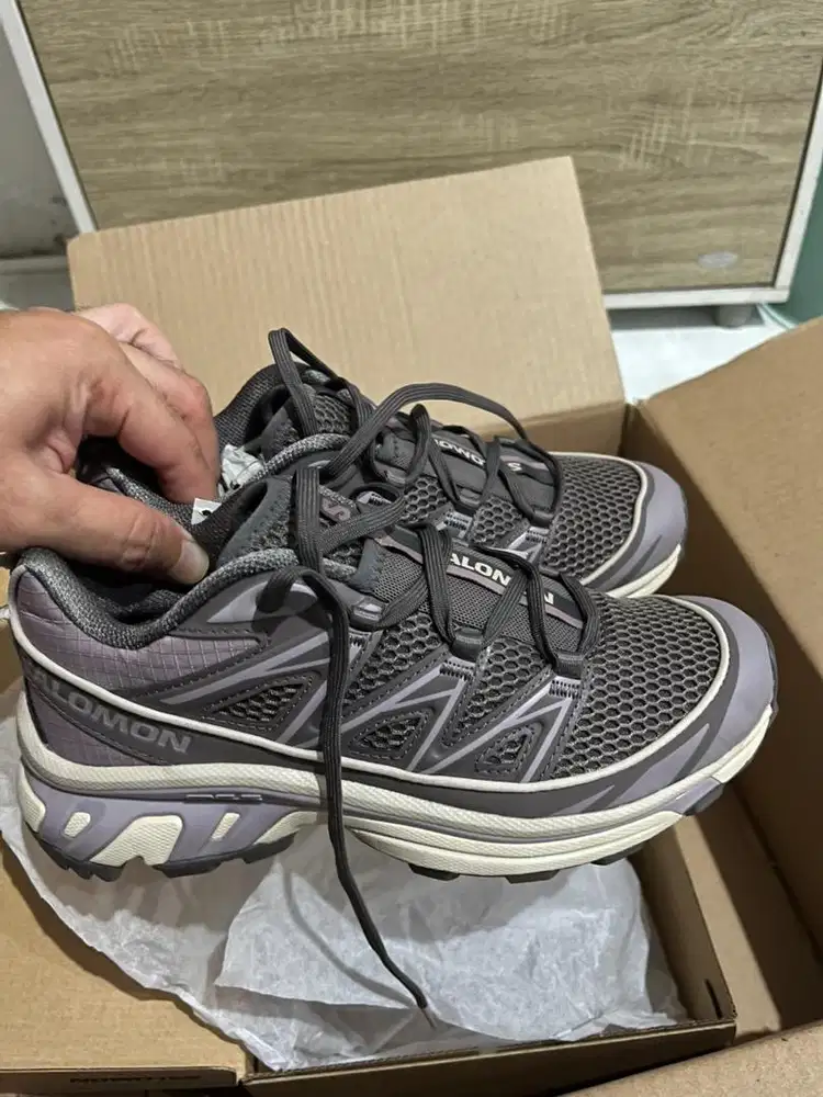 JUAL SEPATU SALOMON XT 6 EXPANSE SEASONAL UNISEX