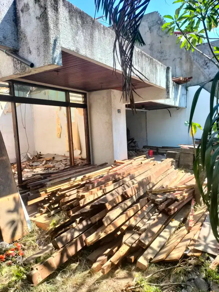 Terima bongkaran pabrik atau gudang dan rumah