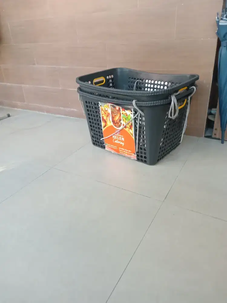 Dibutuhkan segera 1 orang kurir catering,domisili jelambar dan sekitar