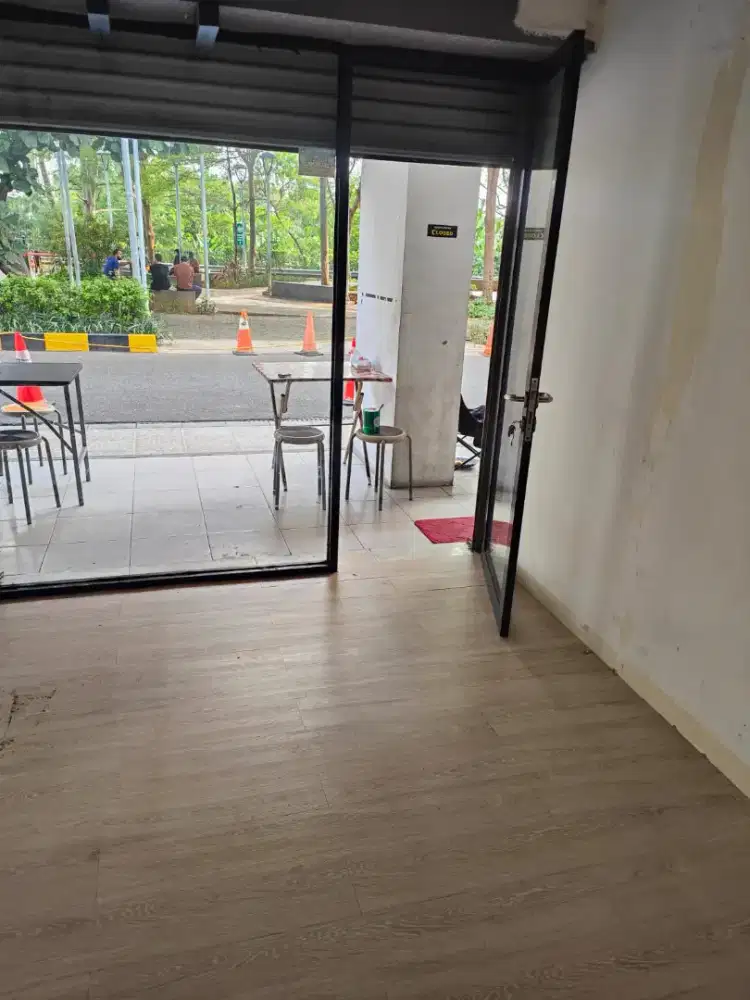 Disewakan KiOs di apartemen Bassura city
