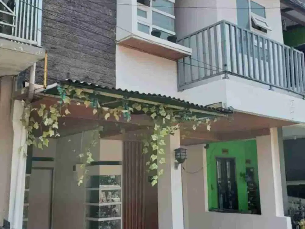 JUAL CEPAT RUMAH SANGTA STRATEGIS DITENGAH KOTA KIARACONDONG